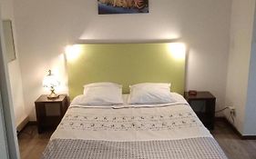 Entre le Pont 9 et l'Eveque , Les Hauts de Honfleur, Piscine, WIFI et Parking gratuits